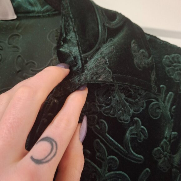 Floral Jacquard Velvet Dress - Picture 5 of 5